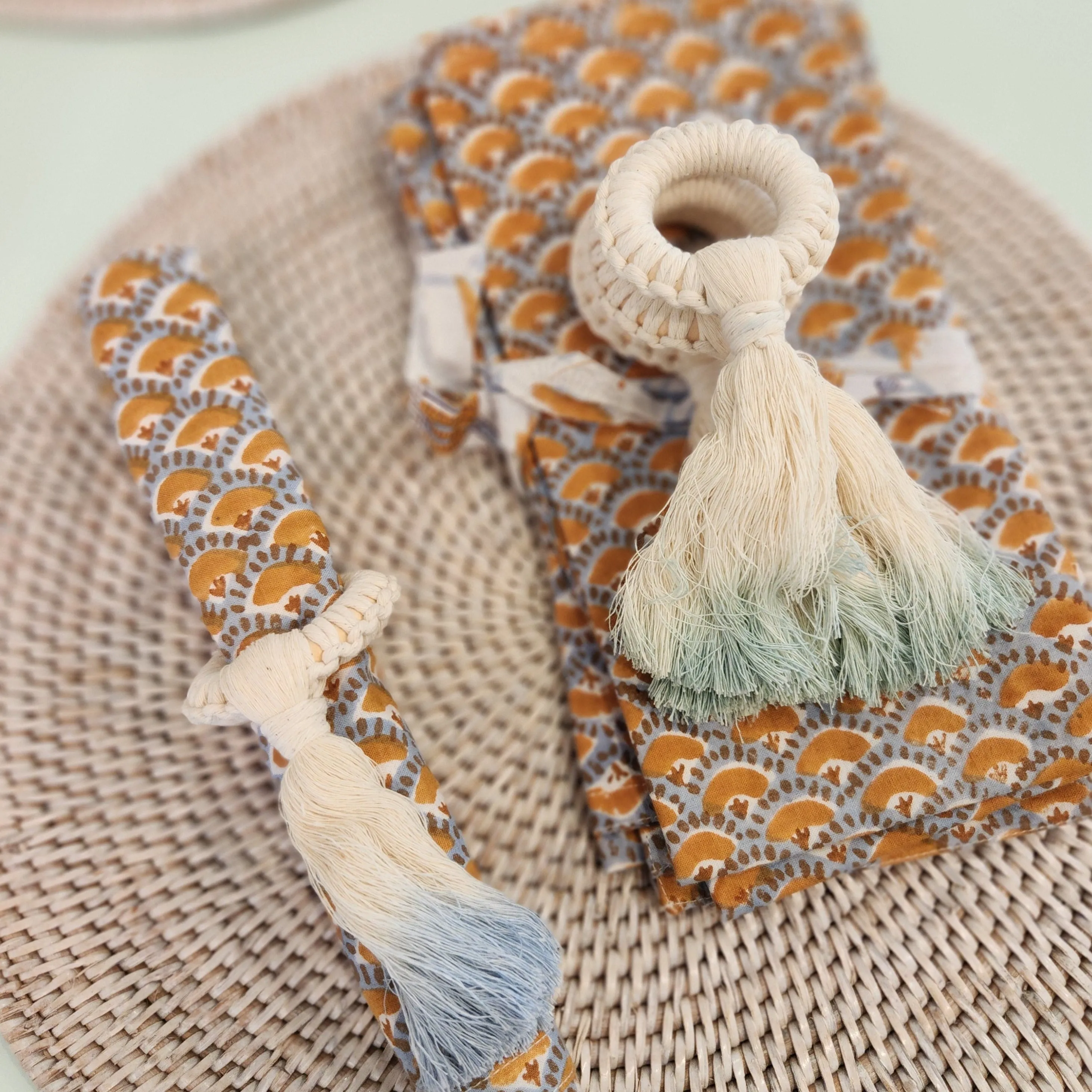 Ombre Fringe Napkin Ring Set